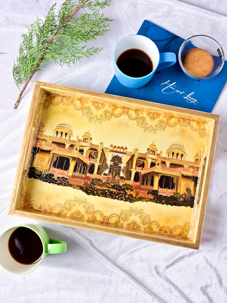 Medium tray